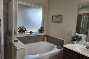 10739 Chestnut Path Way, Tomball, TX 77375 - Photo 8