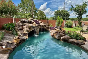 7002 Greatwood Trails Ct, Sugar Land, TX 77479 - Photo 46