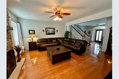 7002 Greatwood Trails Court, Sugar Land, TX 77479 - Photo 14