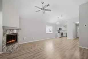 117 Harbour Town Cir, Montgomery, TX 77356 - Photo 4
