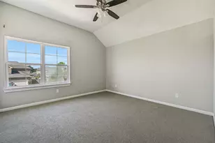 2641 Summer Indigo Trl, Pearland, TX 77089 - Photo 32