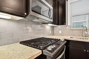 8225 Cambridge St, Houston, TX 77054 - Photo 20