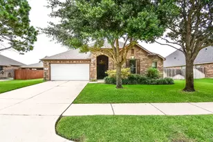 8614 Redstone Hills Dr, Cypress, TX 77433 - Photo 2