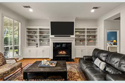 4 Crestwood Circle, Sugar Land, TX 77478 - Photo 18