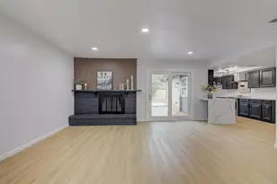 15507 Sierra Valle Dr, Houston, TX 77083 - Photo 8