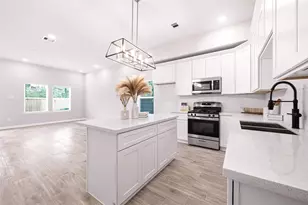 5803 Haight St, Houston, TX 77028 - Photo 4