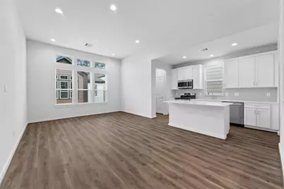 2110 Dewalt Street #F, Houston, TX 77088 - Photo 4