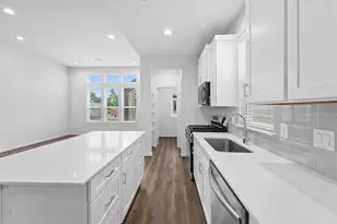 2110 Dewalt St, Houston, TX 77088 - Photo 8