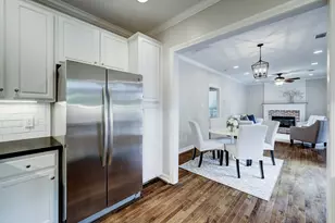 611 E 20th St, Houston, TX 77008 - Photo 10