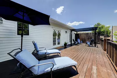 611 East 20th Street #Upper, Houston, TX 77008 - Photo 4