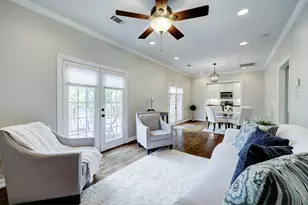 611 E 20th St, Houston, TX 77008 - Photo 6