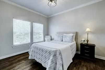 611 East 20th Street #Upper, Houston, TX 77008 - Photo 12