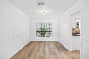 3806 Forest Village Dr, Houston, TX 77339 - Photo 8