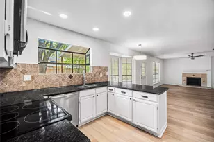 3806 Forest Village Dr, Houston, TX 77339 - Photo 14