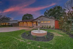 5422 Willowbend Blvd, Houston, TX 77096 - Photo 2