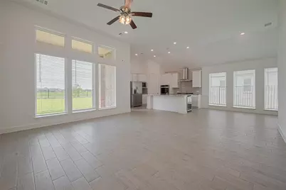 2907 Golden Isle Drive, Texas City, TX 77568 - Photo 4