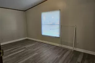 14225 E Ravine Run, Willis, TX 77318 - Photo 20