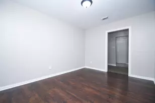 5215 Myrtlewood St, Houston, TX 77033 - Photo 16