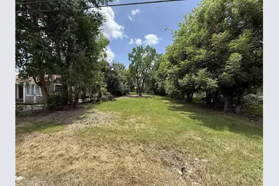 3147 Waverly Street, Beaumont, TX 77705 - Photo 1