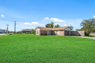 7835 Royalwood Dr, Houston, TX 77049 - Photo 4