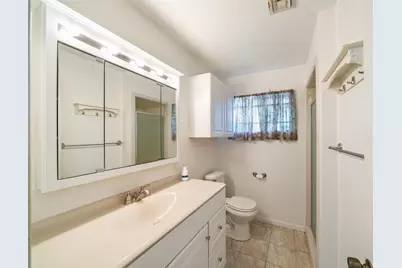 7835 Royalwood Drive, Houston, TX 77049 - Photo 24