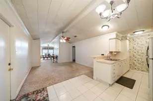 7835 Royalwood Dr, Houston, TX 77049 - Photo 10