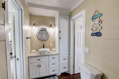 22819 Vida Street, Galveston, TX 77554 - Photo 20