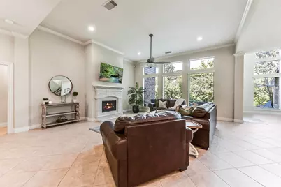 13611 Delwood Springs Lane, Houston, TX 77044 - Photo 18