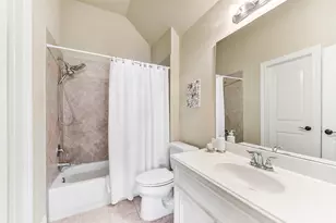 13611 Delwood Springs Ln, Houston, TX 77044 - Photo 40