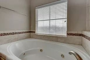 5729 Kiam St, Houston, TX 77007 - Photo 20