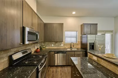 2422 Navigation Boulevard #E, Houston, TX 77003 - Photo 16