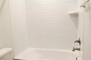 406 Magnolia St, Richwood, TX 77531 - Photo 32