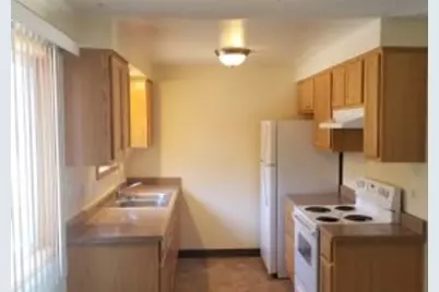 703 12th St, Other, OR 97850 - Photo 8