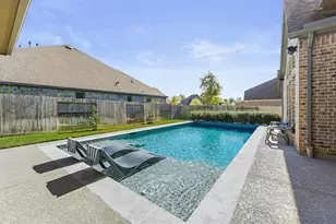 19219 Yellow Chestnut Ln, New Caney, TX 77357 - Photo 2