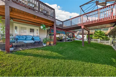 638 Warsaw Street, Hitchcock, TX 77563 - Photo 8