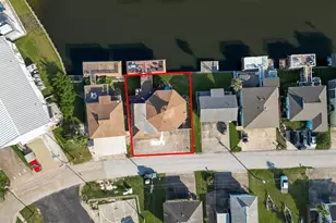 638 Warsaw St, Hitchcock, TX 77563 - Photo 42