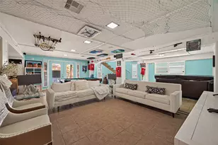 638 Warsaw St, Hitchcock, TX 77563 - Photo 22