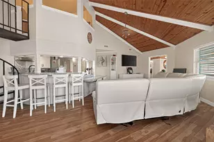 638 Warsaw St, Hitchcock, TX 77563 - Photo 8