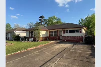 8622 Othello Street, Houston, TX 77029 - Photo 2