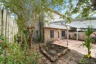 17116 Beaver Springs Dr, Houston, TX 77090 - Photo 2