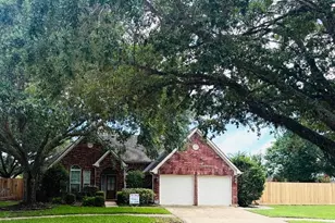 3603 Hawkins Cir, Missouri City, TX 77459 - Photo 2