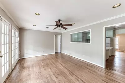 5537 Lincrest Lane, Houston, TX 77056 - Photo 16