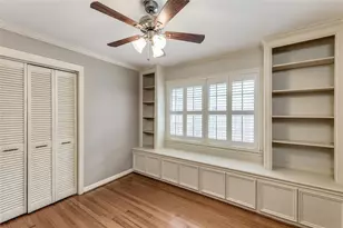 5537 Lincrest Ln, Houston, TX 77056 - Photo 22