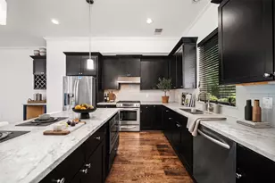 22 Hermann Park Ct, Houston, TX 77021 - Photo 8