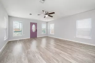 6317 Heards Ln, Galveston, TX 77551 - Photo 6