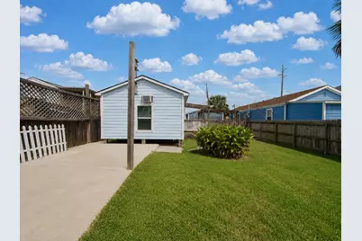 6317 Heards Lane, Galveston, TX 77551 - Photo 20