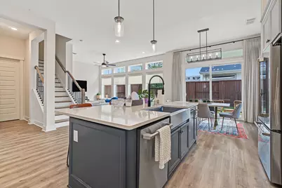 3509 Kensington Gardens Lane, Houston, TX 77055 - Photo 8