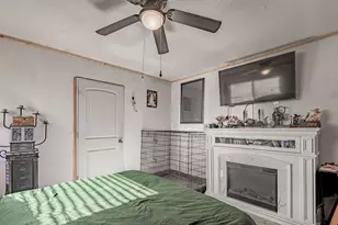 11922 Canal St, Willis, TX 77318 - Photo 10