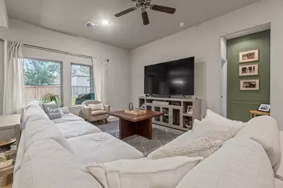 517 Chickasaw Drive, Montgomery, TX 77316 - Photo 6