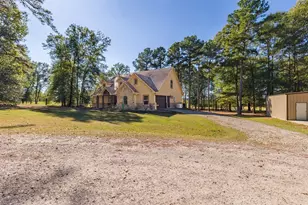 924 Cr 471, Etoile, TX 75944 - Photo 36